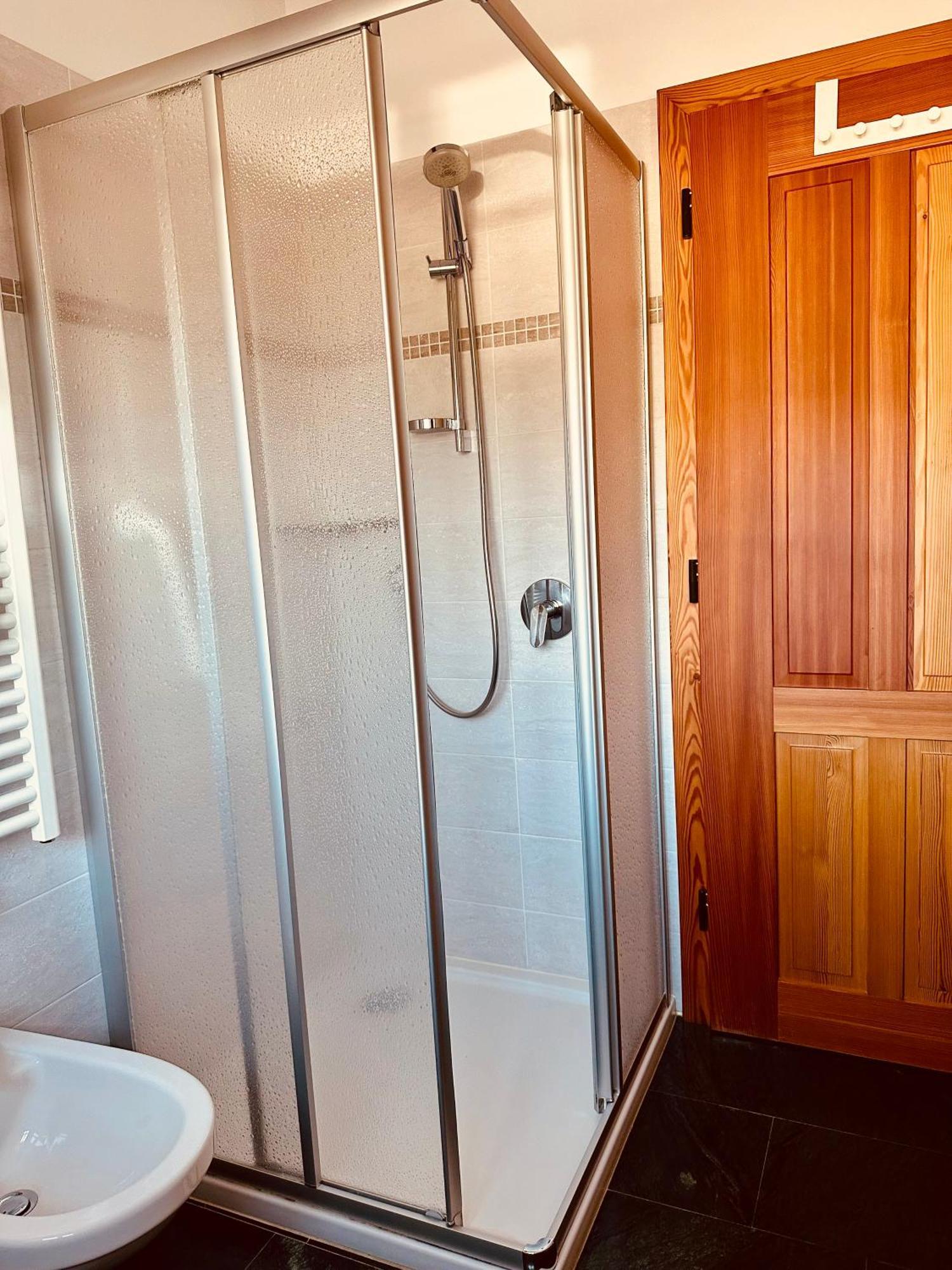Oberraut Hotel Brunico Bagian luar foto
