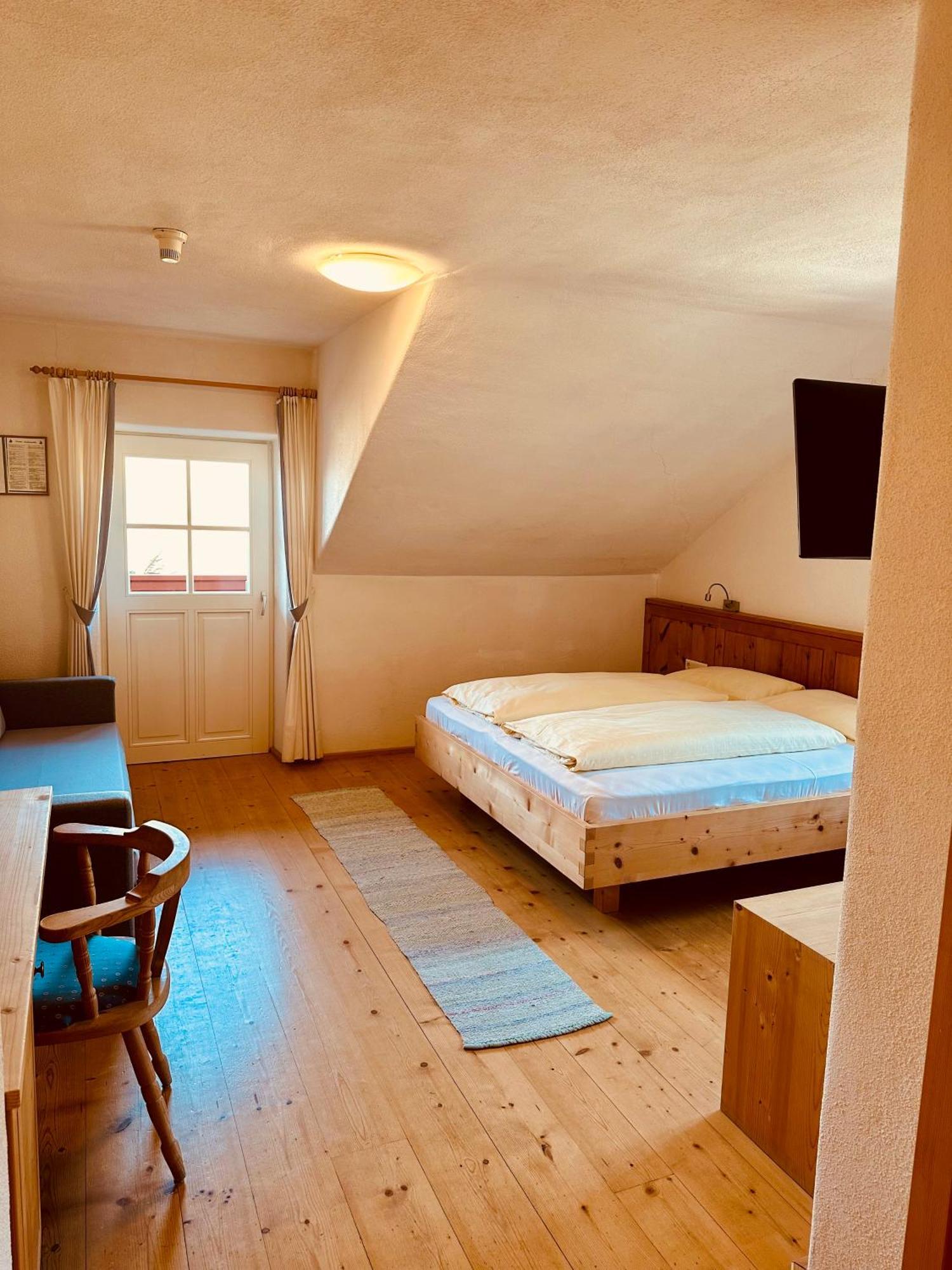 Oberraut Hotel Brunico Bagian luar foto