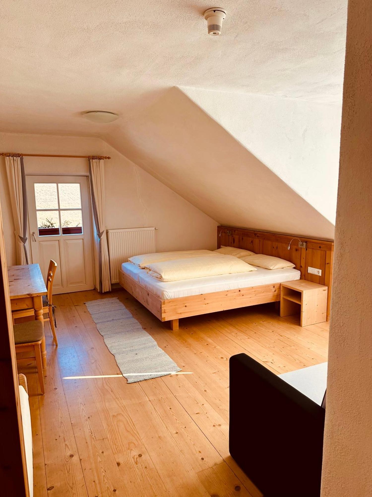 Oberraut Hotel Brunico Bagian luar foto