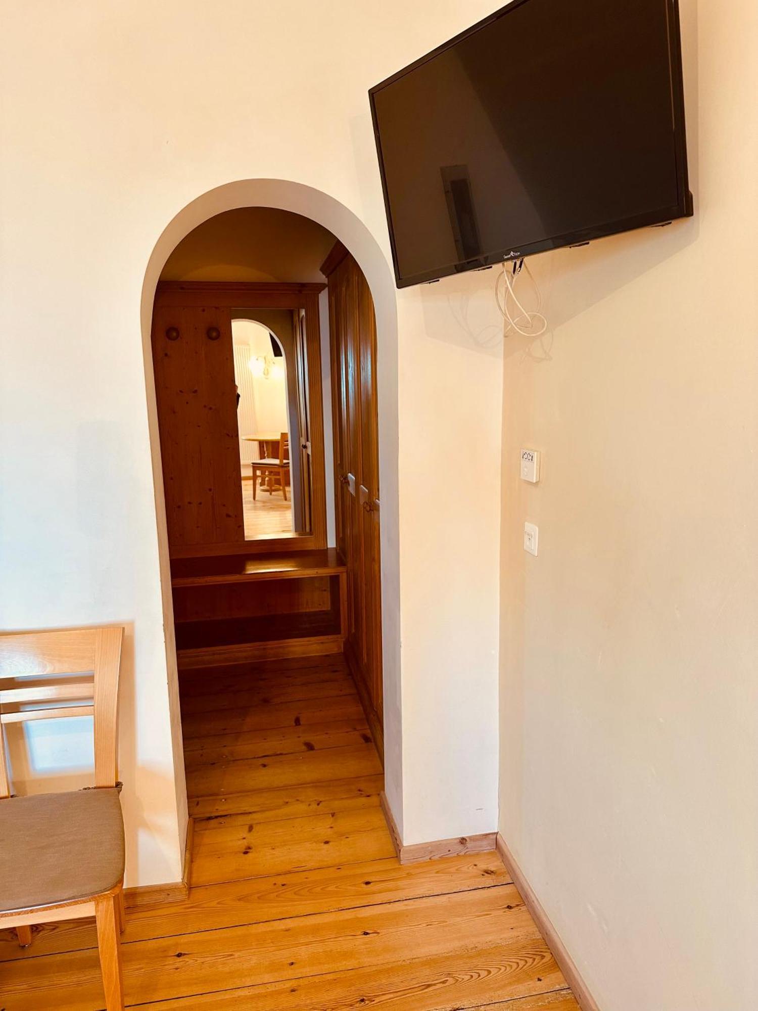 Oberraut Hotel Brunico Bagian luar foto