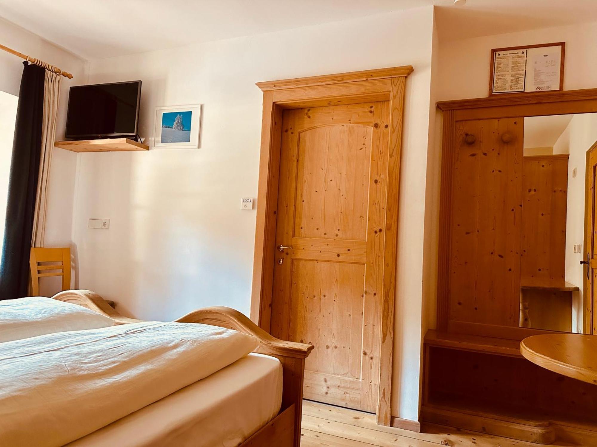 Oberraut Hotel Brunico Bagian luar foto