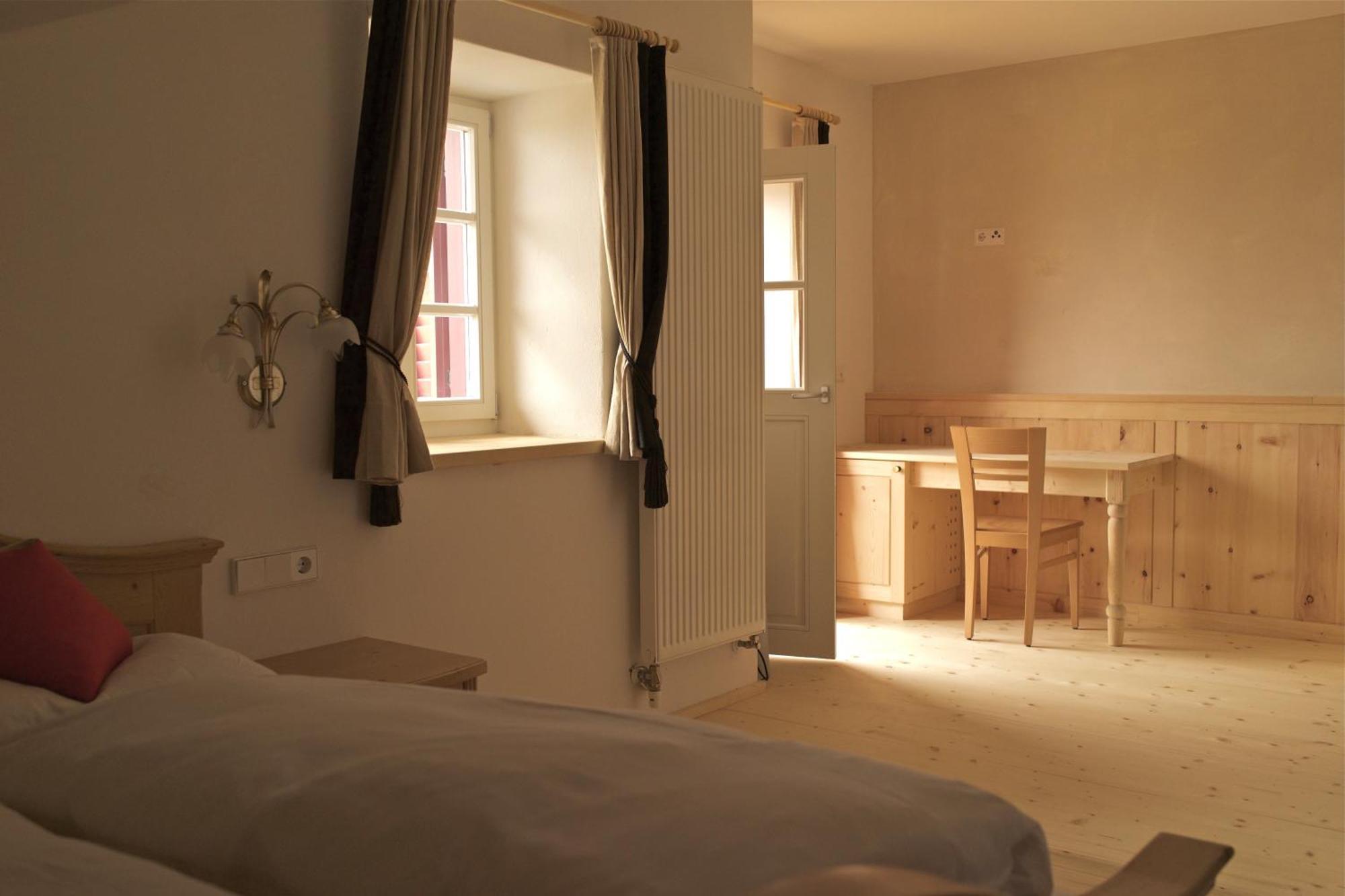 Oberraut Hotel Brunico Bagian luar foto